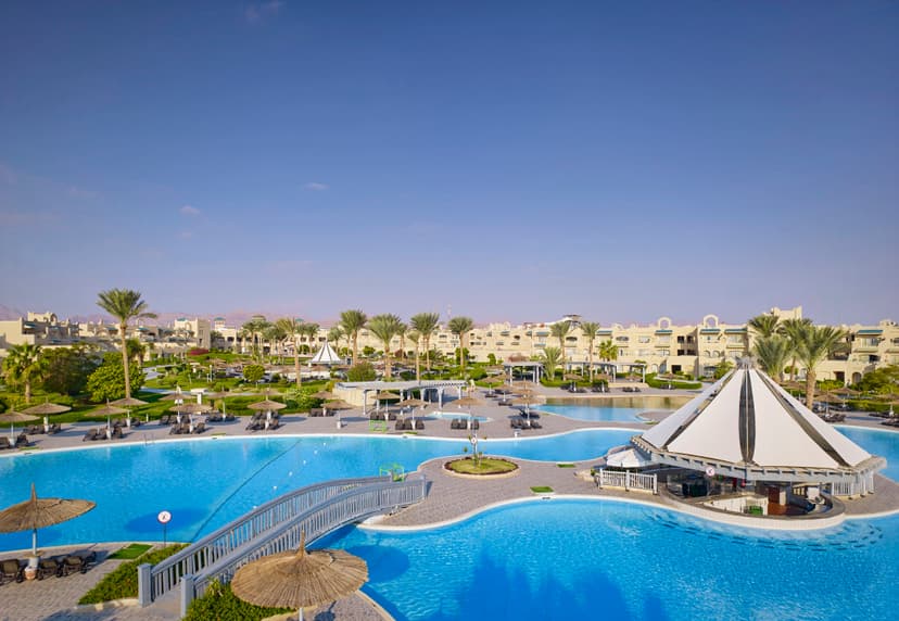 Coral Sea Water World Resort - All inclusive