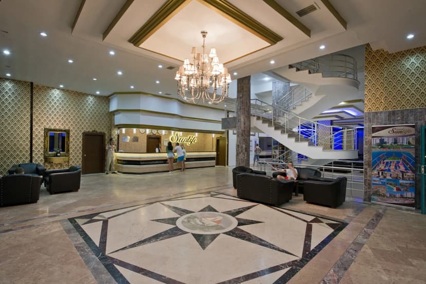 Pyxis Point Hotel - All Inclusive