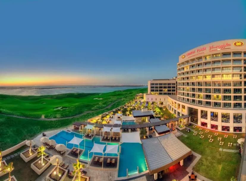 Отель Crowne Plaza Abu Dhabi Yas Island by IHG