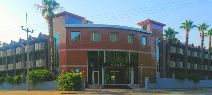 Grand Nar Hotel
