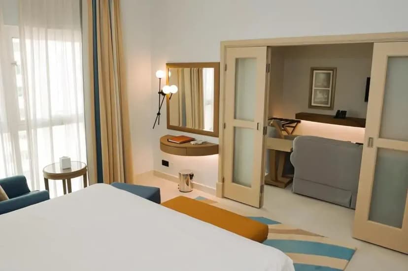 Отель Sheraton Khalidiya