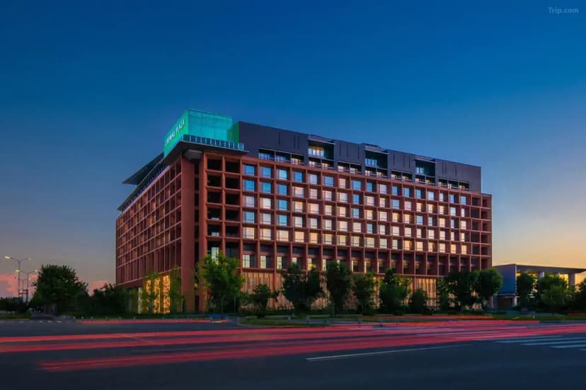 Отель Crowne Plaza Beijing Tongzhou by IHG