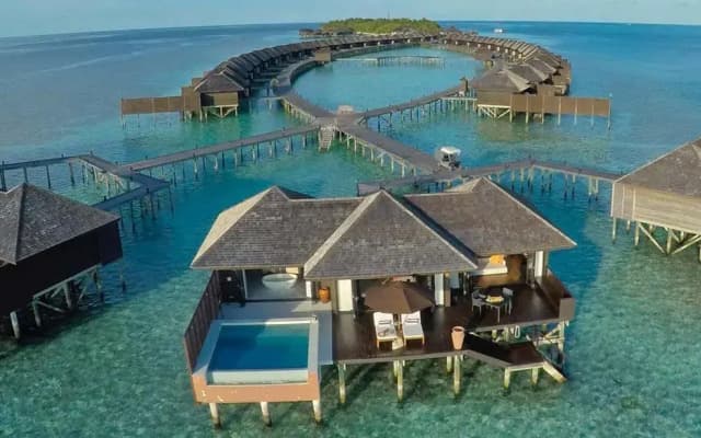 Lily Beach Resort & Spa — Мальдивы