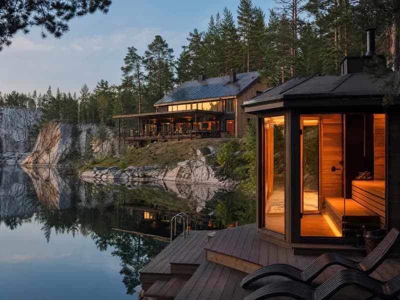 Эко-отель Рускеала — деревянный lodge рядом с лесом и мраморным каньоном