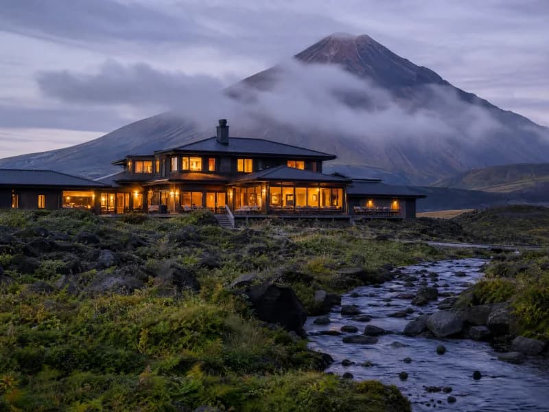 Гостиница Итуруп — современный удалённый lodge с видом на вулкан