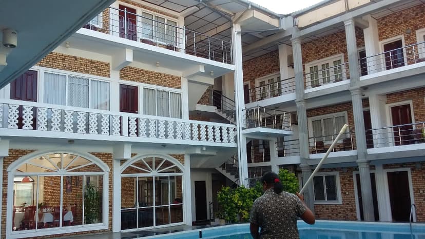 Oasis Beach Resort