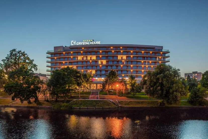 Отель Crystal House Suite Hotel & Spa