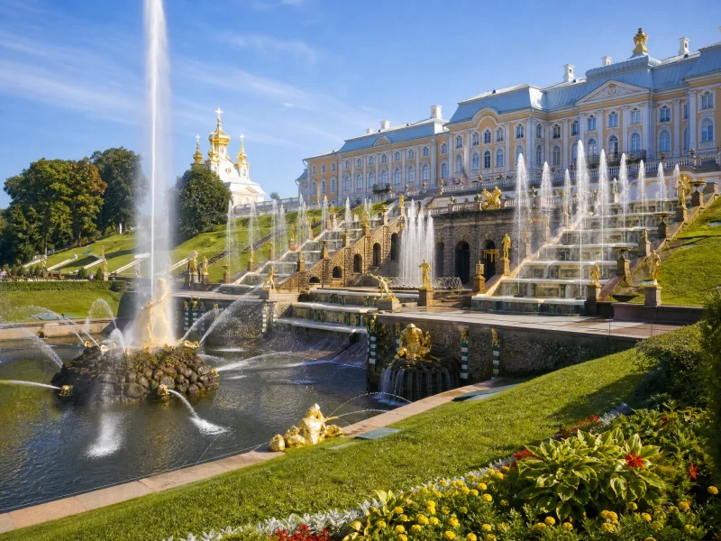 Петергоф и Царское Село